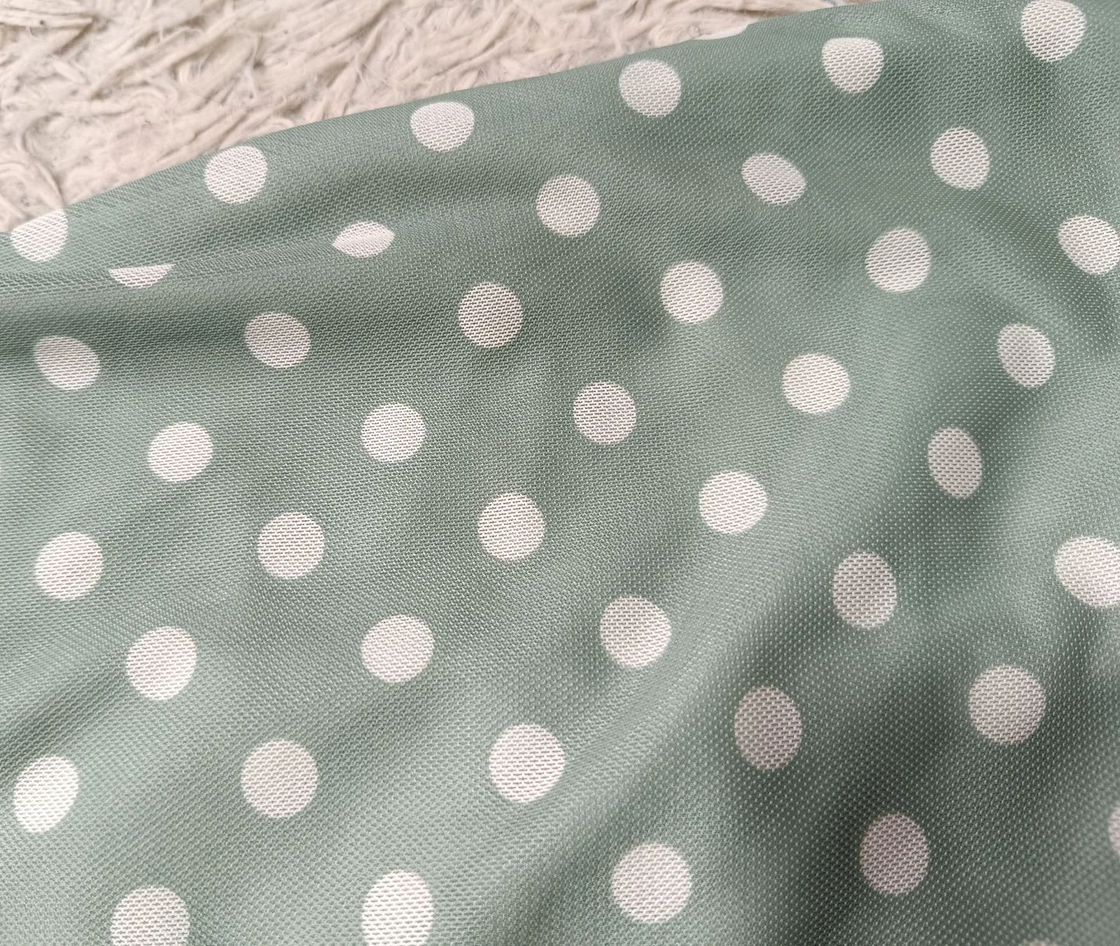 Vestido de bolinhas 🌄 verde pastel / Robe à pois vert pastel – photo 10